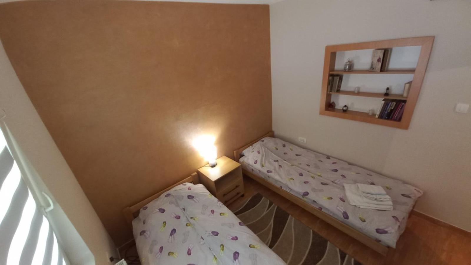 Apartman Ivona Ovcar Banja Exterior foto